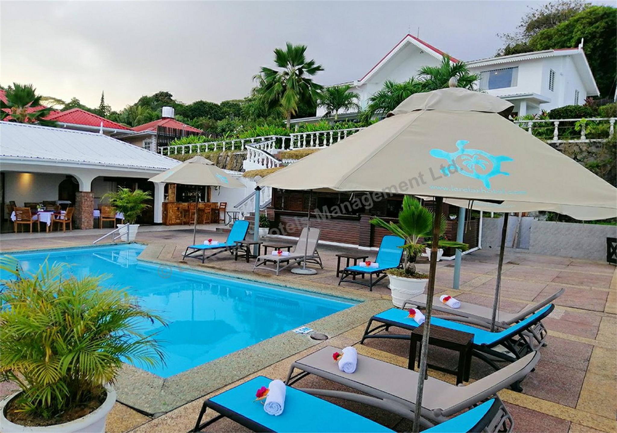 Le Relax Hotel And Restaurant Anse Royale Bagian luar foto