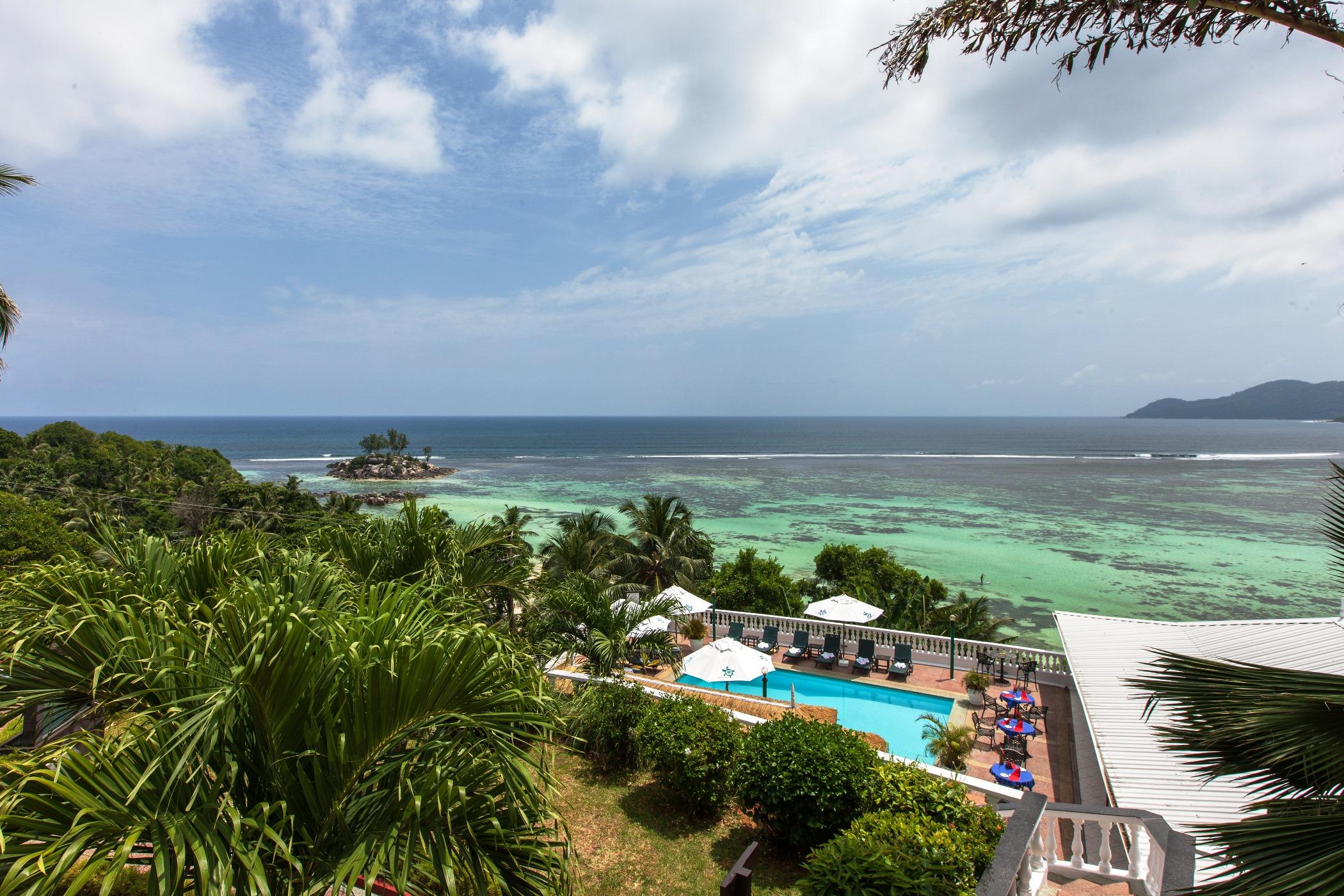 Le Relax Hotel And Restaurant Anse Royale Bagian luar foto