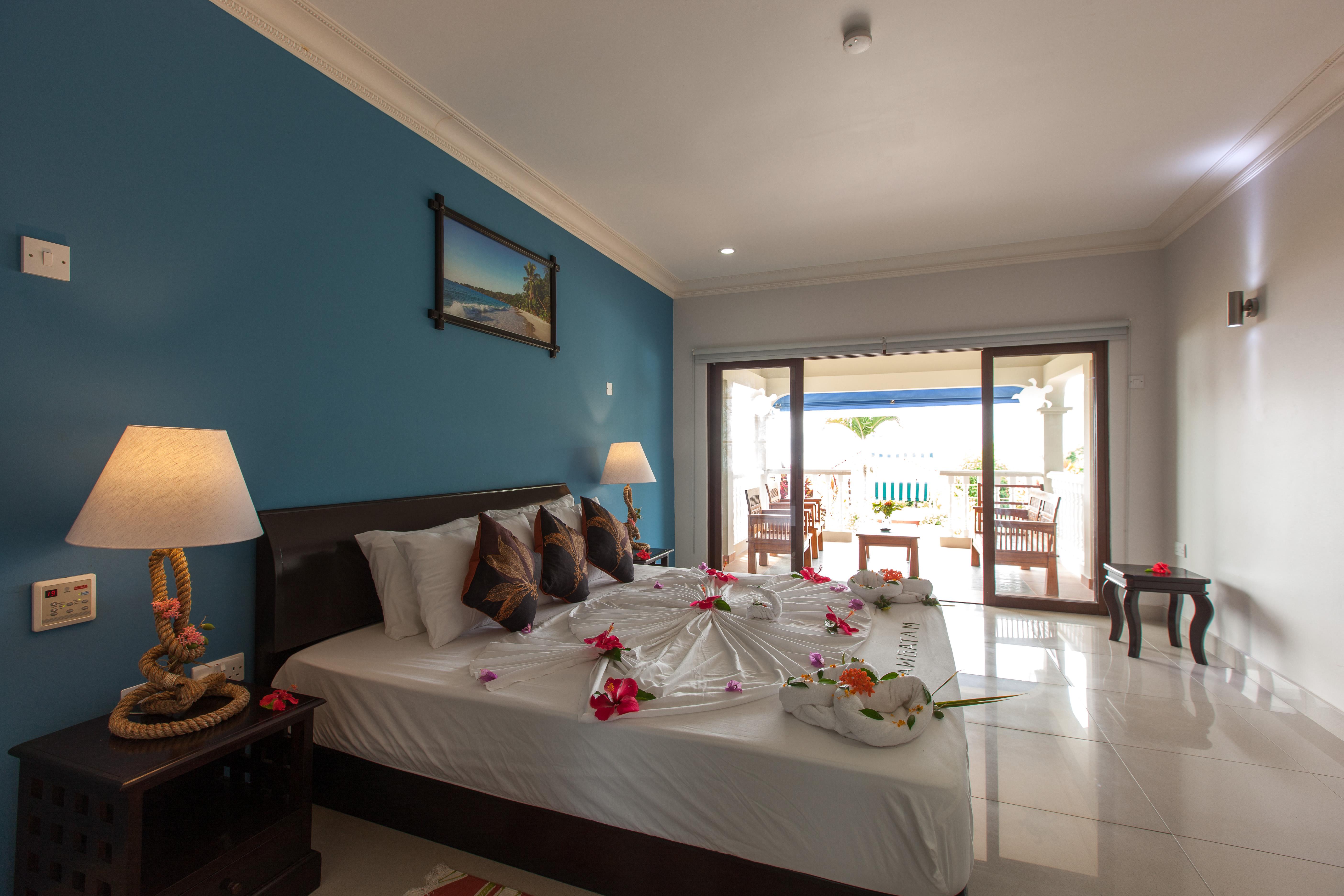 Le Relax Hotel And Restaurant Anse Royale Bagian luar foto