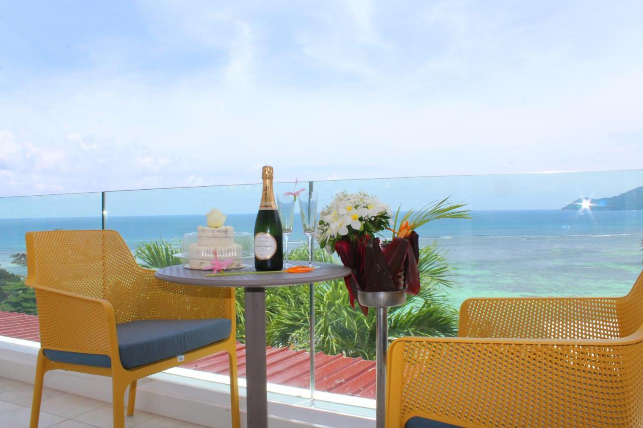 Le Relax Hotel And Restaurant Anse Royale Bagian luar foto